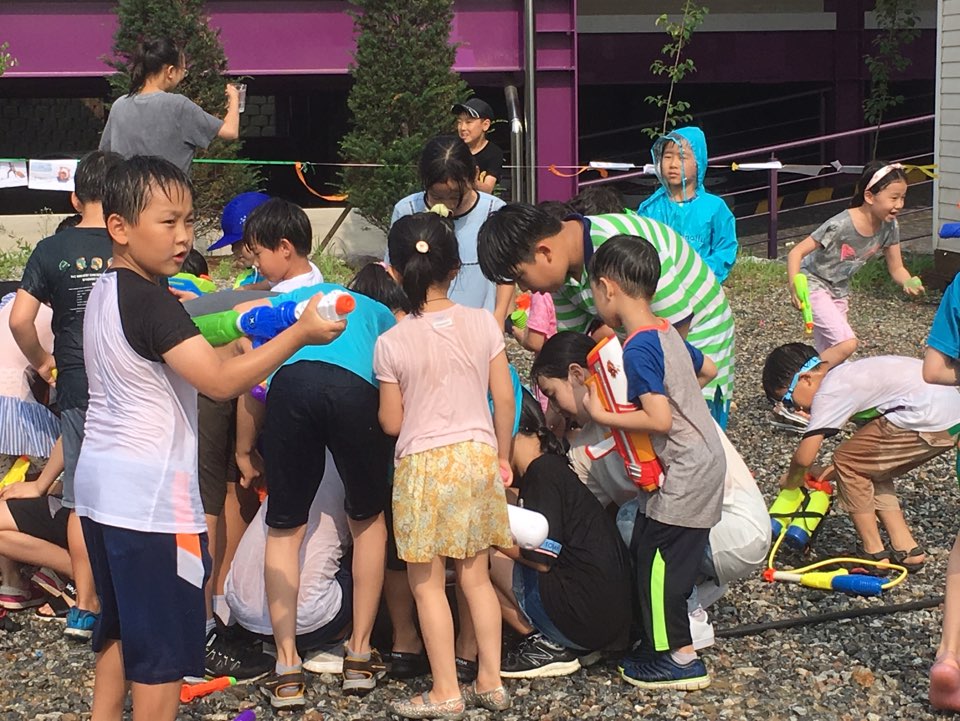 20190713_어린이영어예배부여름성경학교 (15).jpg