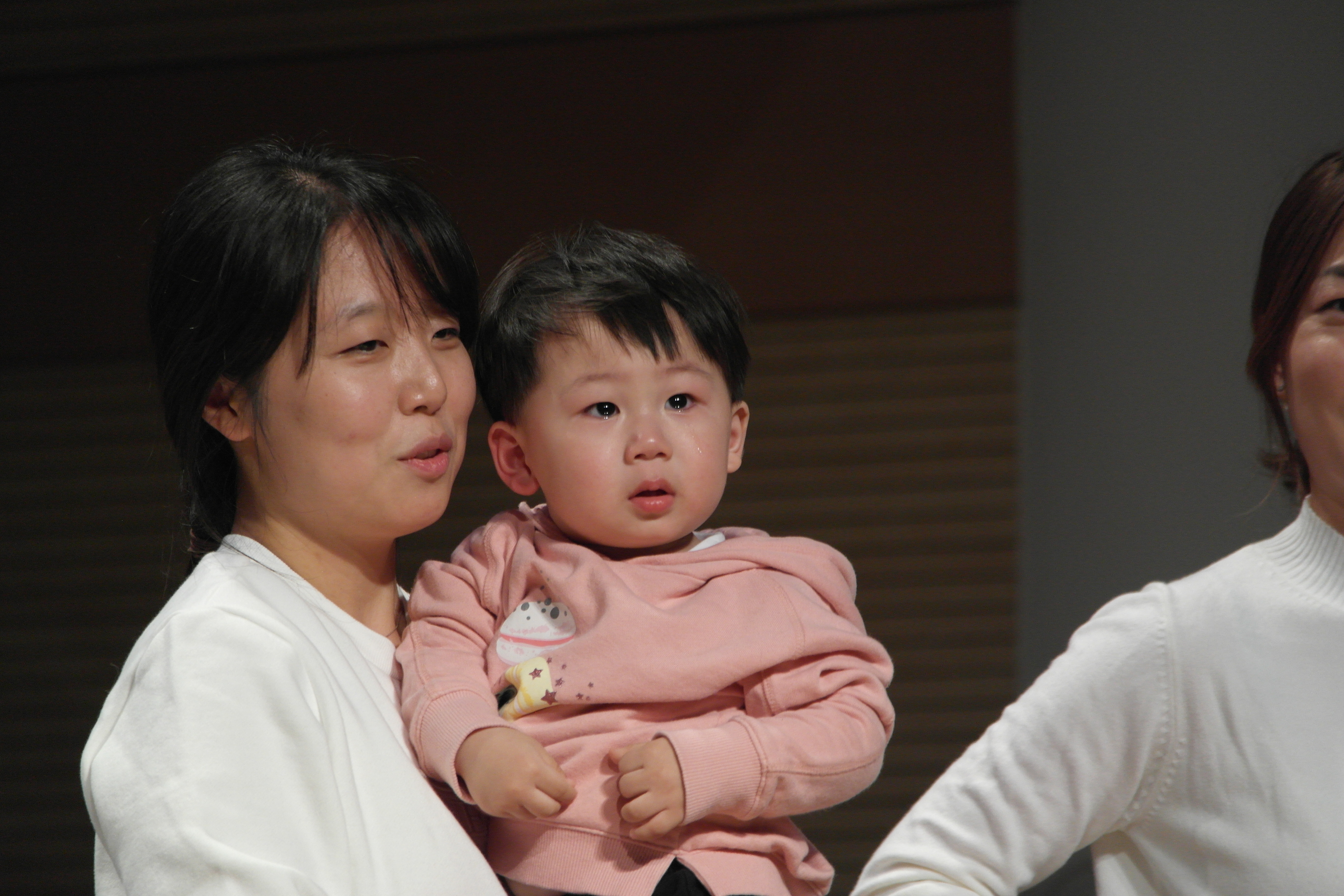 191222_영아부_성탄축하예배 (9).JPG