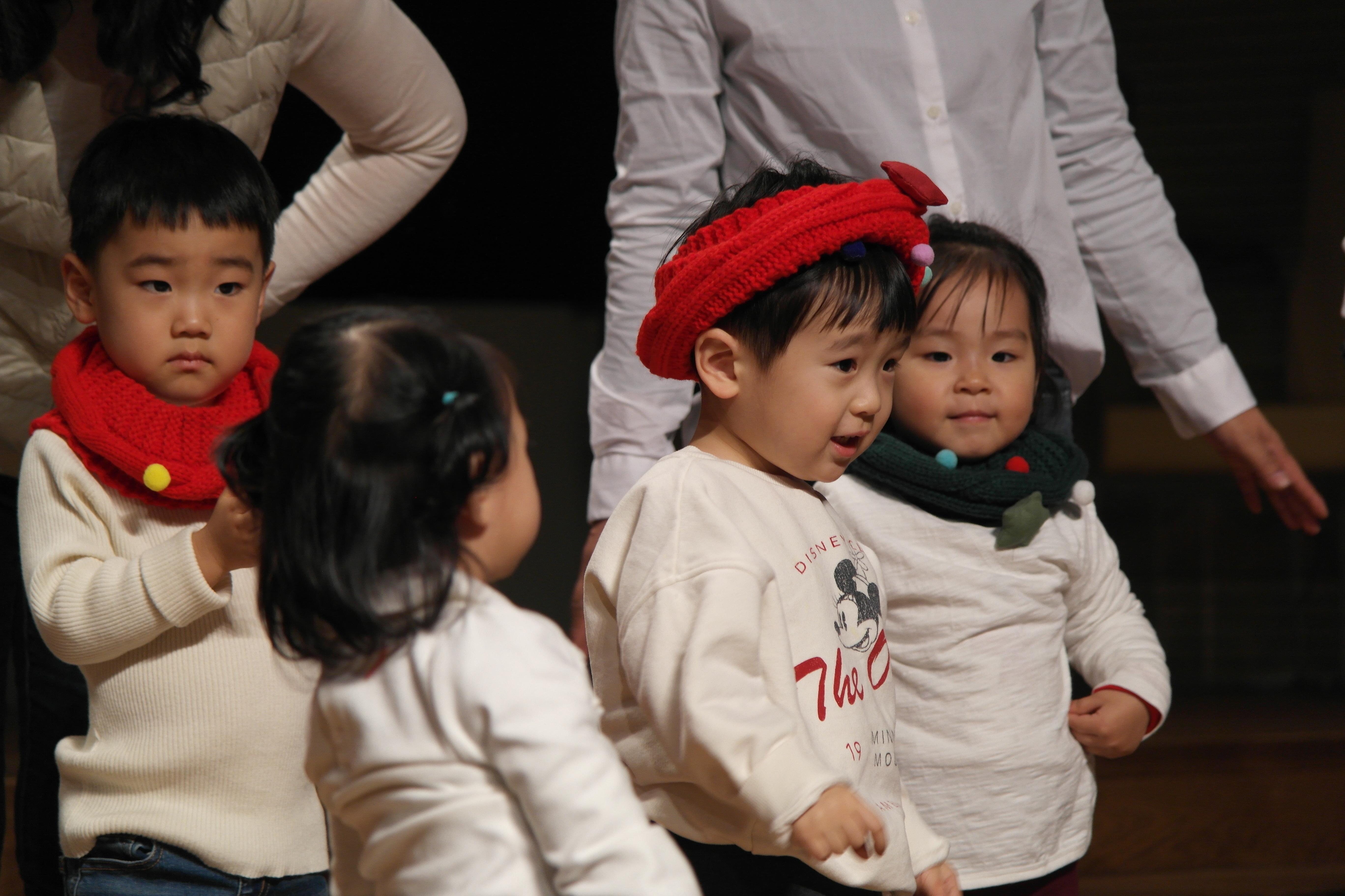 191222_영아부_성탄축하예배 (21).JPG